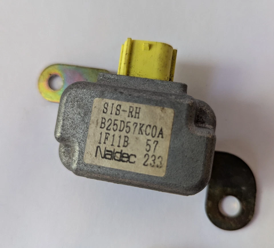 B25D57KC0A sensor for MAZDA 2002 Mazda Protege5 LH - Image 1 of 1