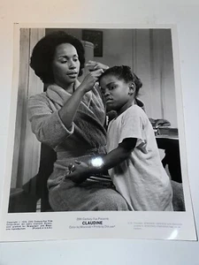 1974 Press Photo Actresses Diahann Carroll and Socorro Stephens in "Claudine" - Picture 1 of 2