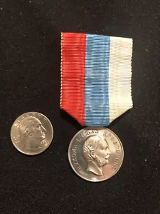 Rare Montenegro Silver Proof Medal Nicholas I За Ревност - Picture 1 of 2