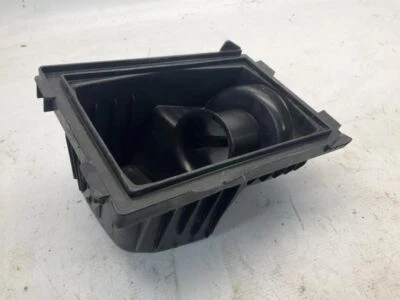 19-20 Ford Transit Connect XL 2.0L AT FWD Air Cleaner Box Upper Part B - Image 1 of 4