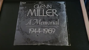 Glenn Miller And His Orchestra Glenn Miller - A Memorial 1944-1970 2X Vinyl LP - Picture 1 of 3