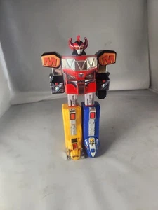 Clearance!!!! 1991 Mighty Morphin Power Rangers Punching Fist 9”Megazord - Picture 1 of 9