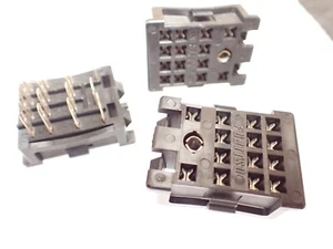 FUJITSU 15 PIN 11 PIN 10 AMP 230 VOLT AC RELAIS BASIS HUTSCHIENENMONTAGE STECKER - Bild 1 von 5