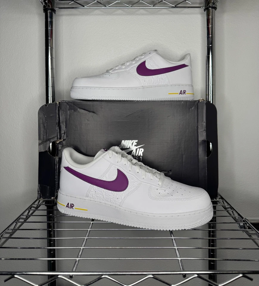 Men's - Nike Air Force 1 '07 'Embossed Hoops - Lakers' FJ4209-100 - Image 1 of 4