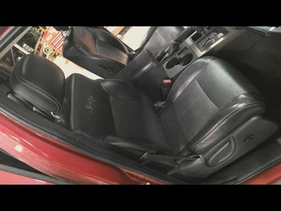 Passenger Front Seat Bucket LHD Leather Electric Fits 08-12 LIBERTY 688289 - Image 1 of 4