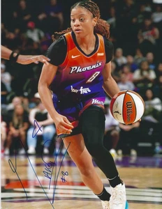 MONIQUE AKOA MAKANI Signed 8.5 x 11 Photo WNBA Basketball PHOENIX MERCURY - Picture 1 of 1