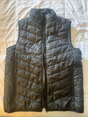 Chaleco térmico recargable ONN con batería talla M/L negro - Excelente Foto 1 de 4