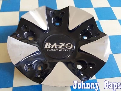 Ruedas BAZO [89] Tapa central metálica usada # C513502B/M-C < NEGRO Y PLATEADO (CANTIDAD. 1) Foto 1 de 4
