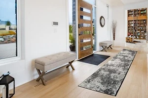 ShadesU Black Abstract Design Non-Slip Hallway Runner Rug 31 in x 5 feet Mat - Picture 1 of 10