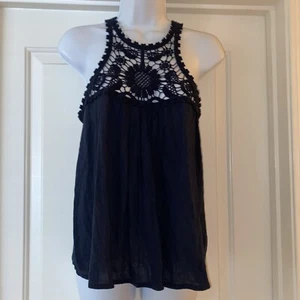 NWT Hollister Women’s Racer Back Tank Top Sleeveless Top Crochet Navy Blue Sz XS - Picture 1 of 8