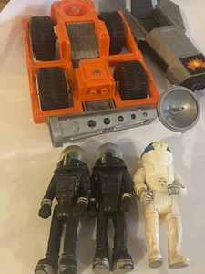Vintage Fisher-Price Adventure People Alpha Recon 360-Lunar Rover Fire Star 1 - Picture 1 of 16