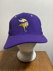Vintage Minnesota Vikings Starter Fitted 7 - 7 3/4 Snapback Cap Hat NFL Pro Line - Picture 1 of 7