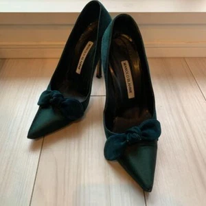 MANOLO BLAHNIK Ribbon Green Suede Pumps, Pointed Toe, High Heel, Women's Size 36 - Picture 1 of 6
