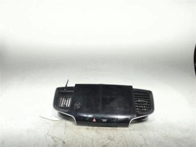 Pantalla de infoentretenimiento usada se adapta a: Honda Passport 2019 pantalla de visualización montada en el techo Foto 1 de 4