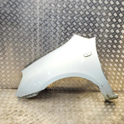 KIA CARENS III UN 2006 Front Left Fender 0K2FA52212 - image 1 of 4