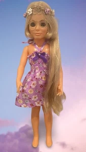 Ideal 18" Grow Hair 70s Kerry Doll Crissy Hippie Flower Child Peace Sign Glasses - Picture 1 of 11