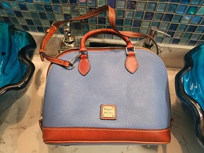 Bolso de Mano Dooney & Bourke Todo Azul Cuero Guijarro Cremallera con Correa Bandolera Regalo Foto 1 de 3