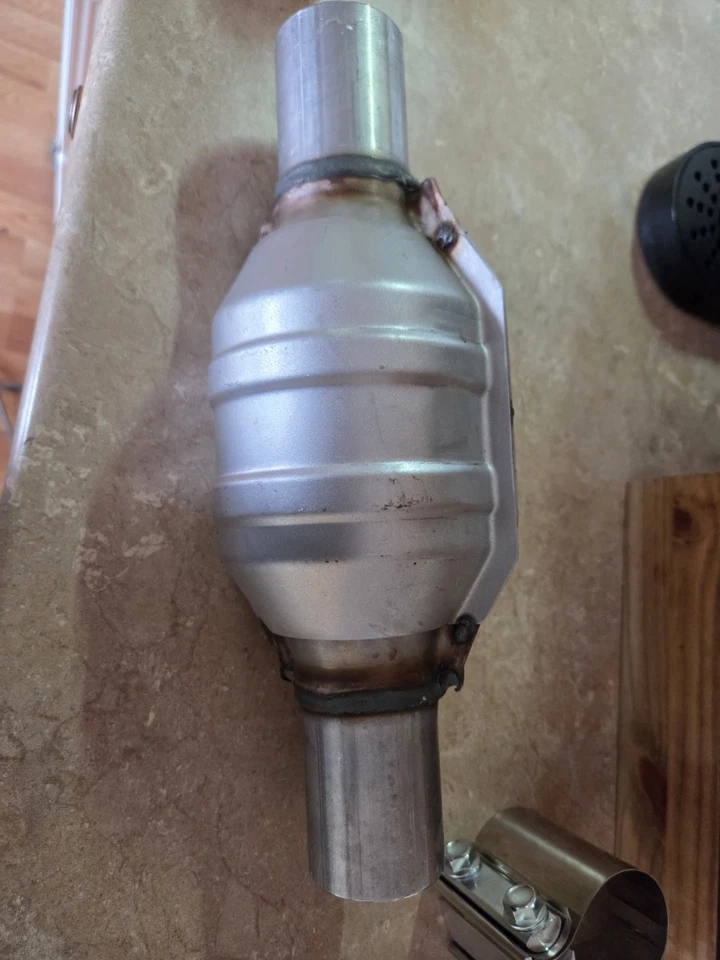 Convertidor catalítico Cat de 2"" con protector térmico Jeep Patriot Compass 2007-2017 Foto 1 de 1