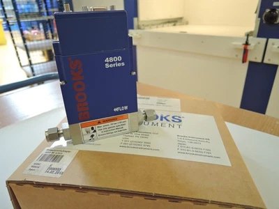 Brooks Mass Flow Controller 4850 30ln/min New - Image 1 of 2