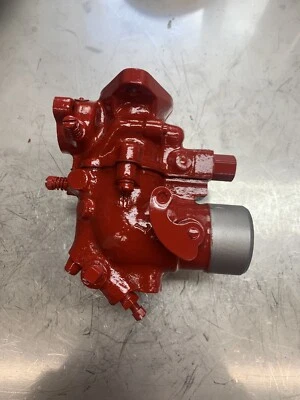 Carburador de tractor IH Farmall H, HV y W-4 45108DB reconstruido profesionalmente Foto 1 de 4