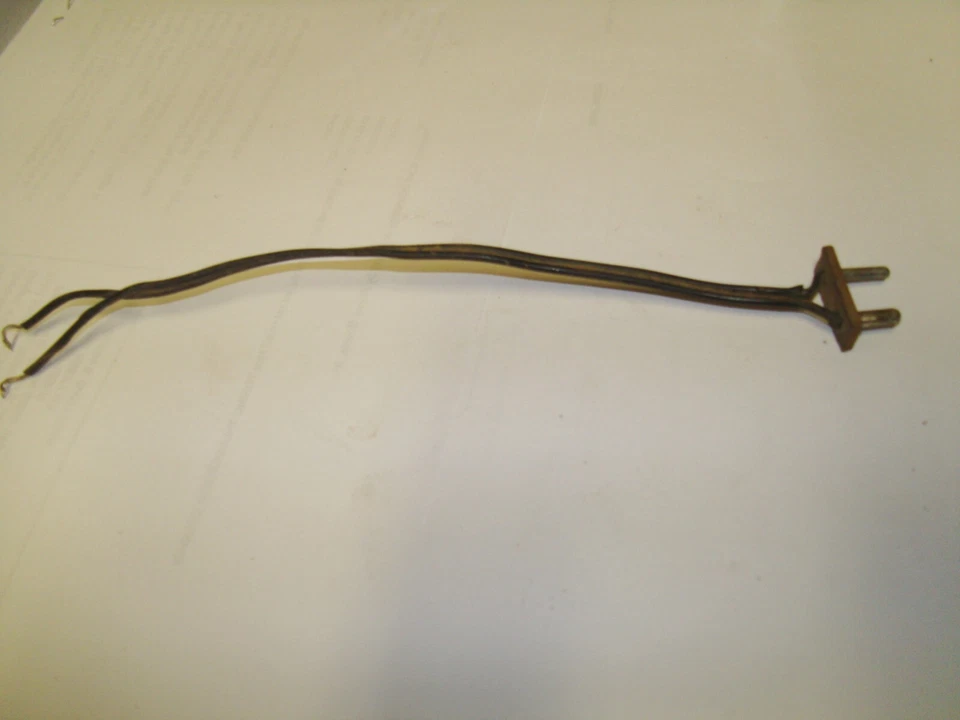 61 62 63 64 65 65 FORD RADIO SPEAKER WIRING HARNESS  TRUCK - Image 1 of 1