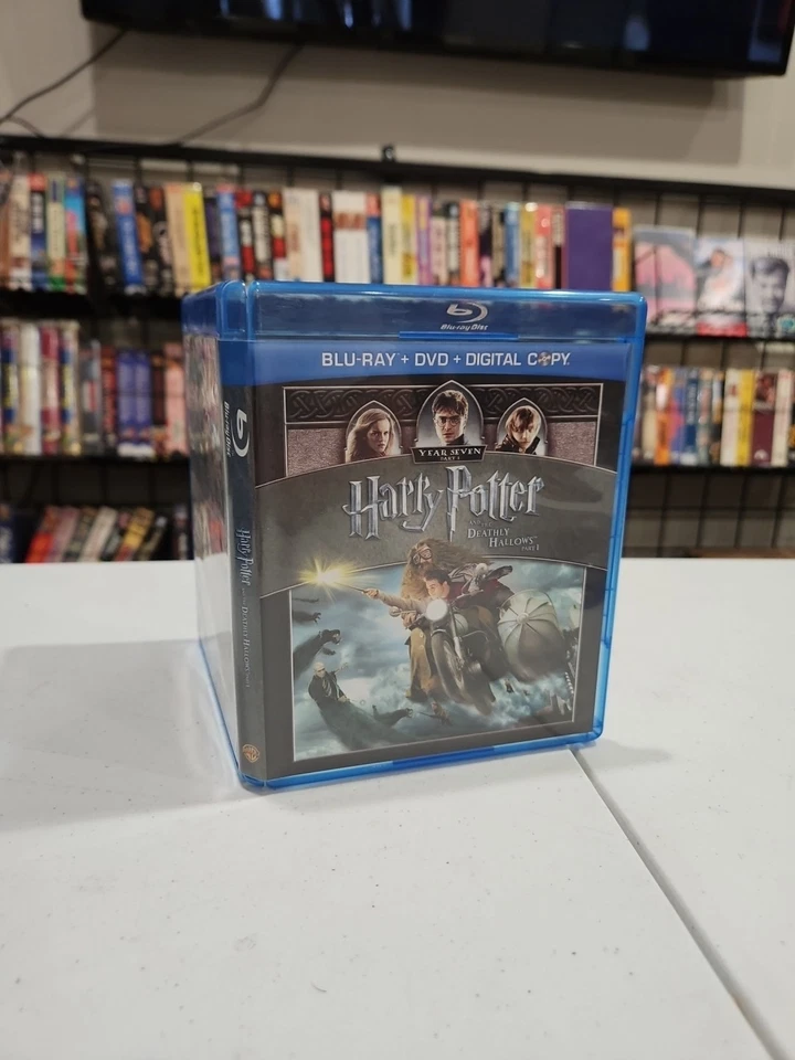 Harry Potter and the Deathly Hallows Part 1 Blu-ray / DVD 🇺🇸 BUY 5 GET 5 FREE  - Image 1 of 1
