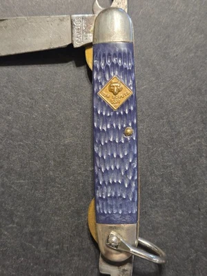 Hermosa Navaja de Bolsillo Vintage Púrpura 3 Hojas Cub Scout BSA Muy Buen Estado Foto 1 de 4