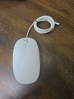 HP White Lifestyle White Wired USB Optical Mouse MODEL TPC-P001M 2 Button Scroll - Image 1 of 4