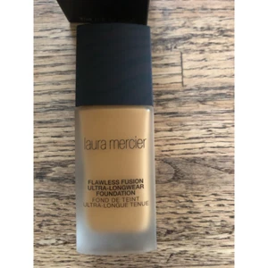 Laura Mercier Flawless Fusion Ultra Longwear Foundation Amber 1 Oz New - Picture 1 of 9