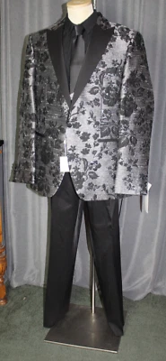 Vercini Plata Gris Floral 3 piezas Esmoquin Traje Formal Un Botón EU 62 NUEVO CON ETIQUETAS 48??? Foto 1 de 4