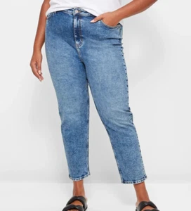 Ladies plus size 26 + Target Curve high rise crop blue denim Jeans NEW - Picture 1 of 5