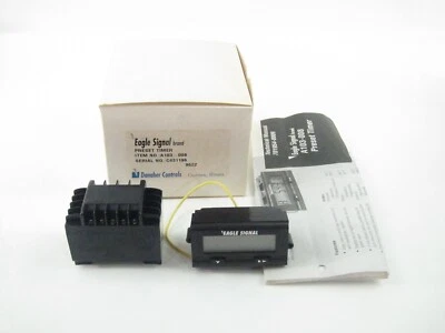 Temporizador Danaher Controls Eagle Signal A103-008 y fuente de alimentación A103-A15 Foto 1 de 3