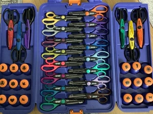 Fiskars Lot of 22 Paper Edgers & 18 Punches Art Craft Hard Sided Carrying Case - Picture 1 of 13