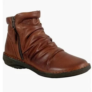 New Miz Mooz Pleasant Bootie in Brown Leather Size 39/US 8.5-9 - Picture 1 of 10