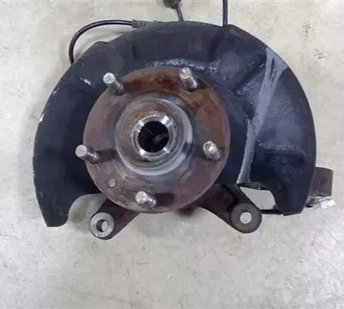 2007-2013 Suzuki SX4 Right Front Passenger Driver Spindle Knuckle OEM - Изображение 1 из 4