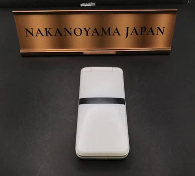 KYOCERA DIGNO Keitai KY-42C Android Flip Phone Unlocked White From Japan - Image 1 of 4