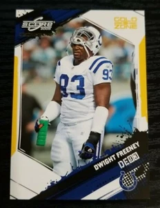 2009 Score Iscrizioni Gold Zone #126 Dwight Freeney /50 - Foto 1 di 2