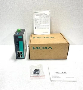 Moxa EDS-305-M-SC-T Ethernet Switch - Picture 1 of 9
