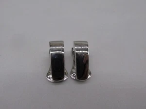 Lia Sophia silberfarbene rechteckige Clip-On-Ohrringe 7/8 x 1/4" #72y - Bild 1 von 5