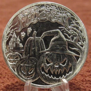 Happy Halloween Trick or Treat 1 Troy Oz. .999 Silver Round - Picture 1 of 2