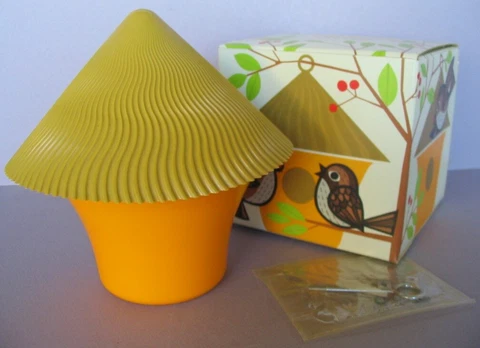 VTG Avon Bird House Powdered Bubble Bath Net wt. 8 oz. FULL! NEW IN BOX & PARTS Cover