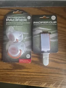 texas longhorn orthodontic baby pacifier and pacifier clip set - Picture 1 of 3