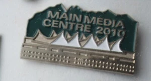 Media Main Media Centre 2010 Authentic 2010 Vancouver Olympic badge Pin - Picture 1 of 1