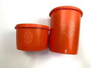 Vintage Tupperware Bundle Set of 2 Orange Servalier Canisters with Lids - Bild 1 von 8