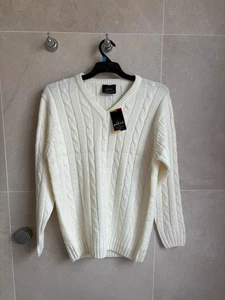 Cricket Long Sleeve Sweater Podium Size 14 / Large Brand new with Tags - Picture 1 of 4
