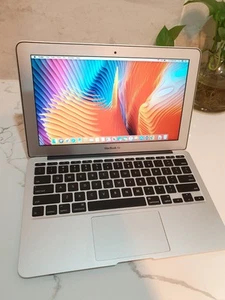 MacBook Air 11" Mid 2011 Intel i5 128GB 4GB High Sierra macOS Great Condition - Picture 1 of 6