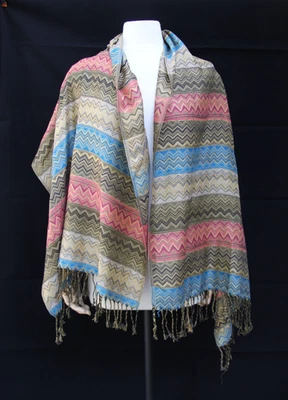 De colección, Zig-Zag, Bufanda, Mantón, Envoltura, Patrón Chevron, Flecos 27"x 66" Foto 1 de 4