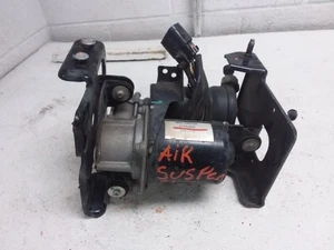 Chevrolet Tahoe 2018 bomba de suspensión neumática compresor OEM ID 23304606 - Imagen 1 de 6