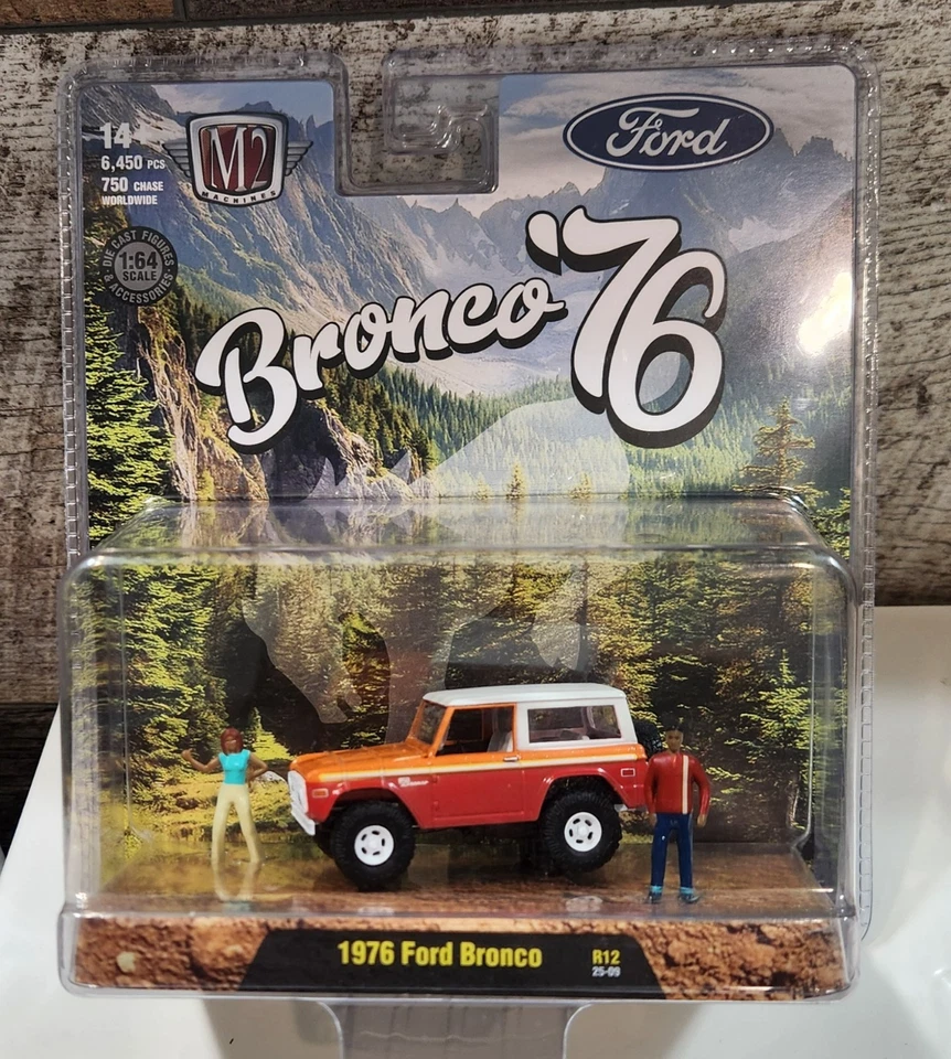 2025 M2 Machines 1976 FORD BRONCO Diorama- Mint - Image 1 of 1