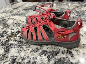 Keen Sandals Women / Big Kid Size 2 Pink And Gray Water Shoes New 🔥 - Picture 1 of 5